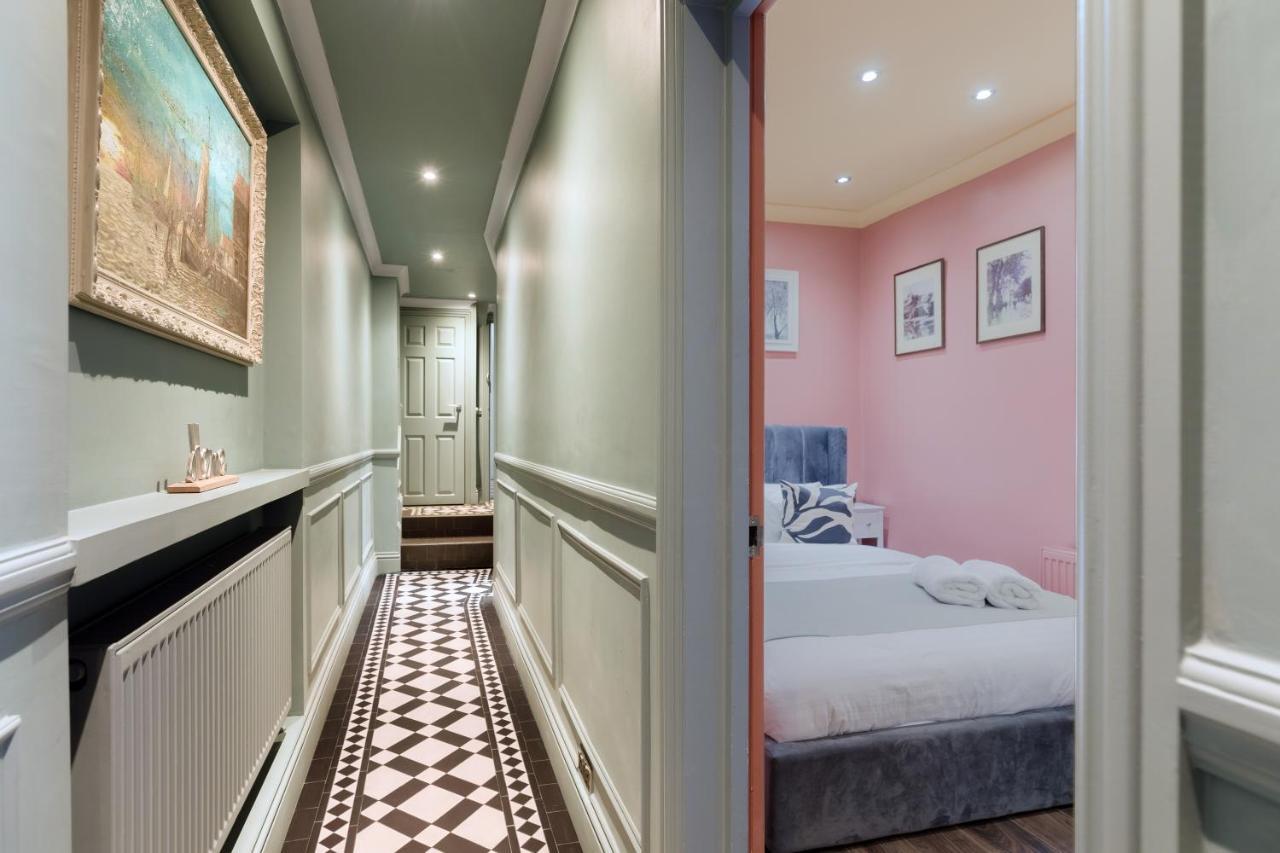 Central Stylish 2-Bed Apartment In Londen Buitenkant foto